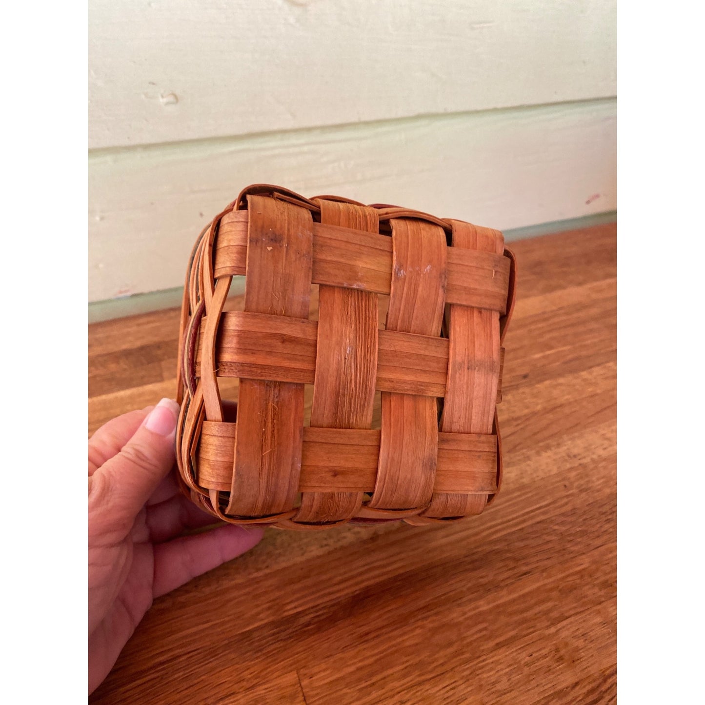 Handwoven Small Wooden Basket With Handle - Rustic & Durable - 5.5"x5.5"x5.5" - Natural Woven Design For Storage Or Home Décor
