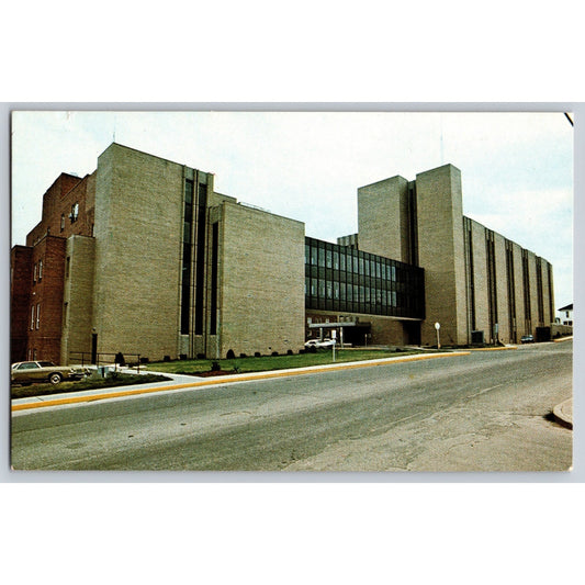 Kirksville MO Missouri KOsteopathic Hospital 1970s Chrome Postcard Unused