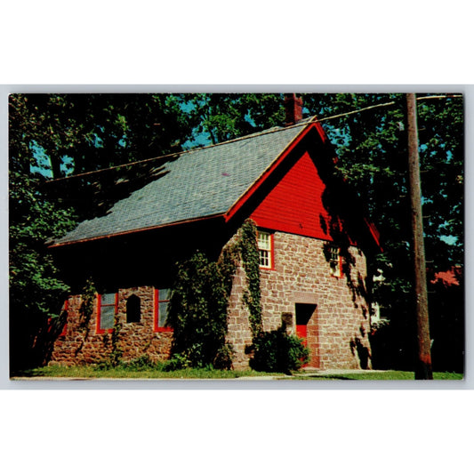 Upper Nyack NY New York Old Stone Church Chrome Postcard Unused Dexter Press