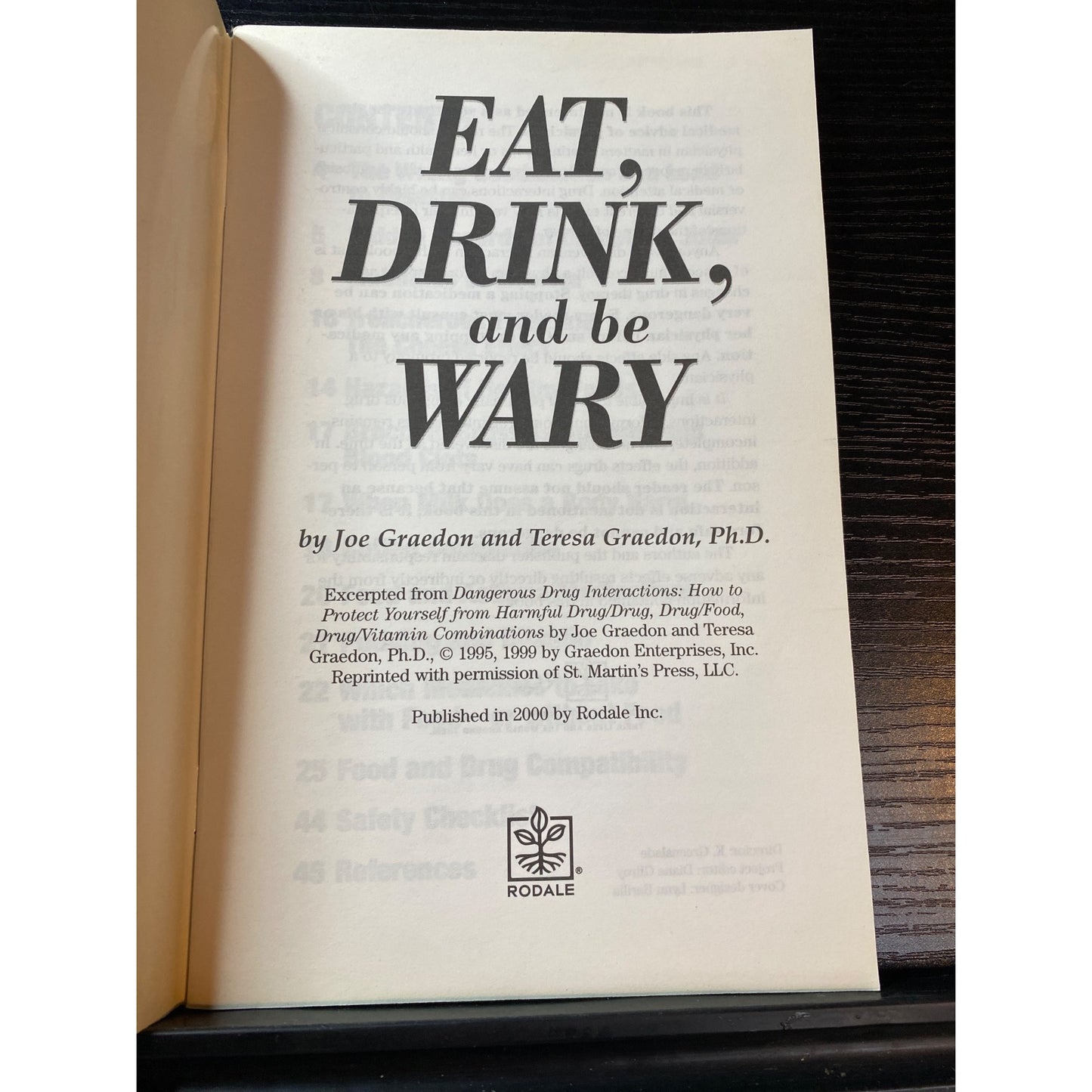 Eat Drink And Be Wary By Joe Graedon & Teresa Graedon Ph.D. Paperback