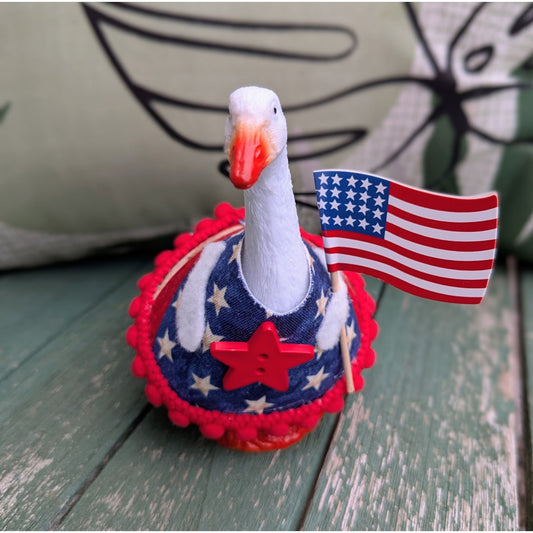 Patriotic Goose Figurine With American Flag & Star Outfit Handcrafted Holiday Décor