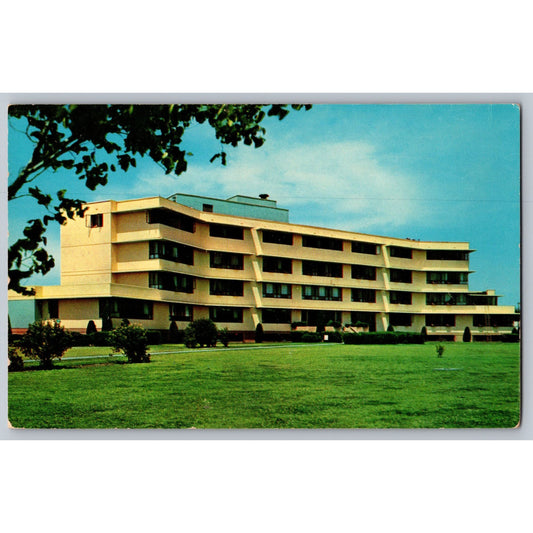 Coffeyville KS Kansas Memorial Hospital Chrome Postcard Unused