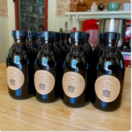 Extract Vanilla Madagascar Beans with Vodka