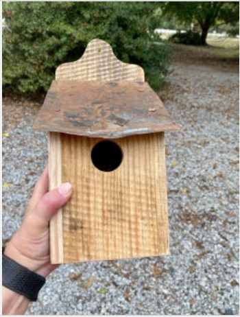 Birdhouse - Tin Roof Post Birdhouse