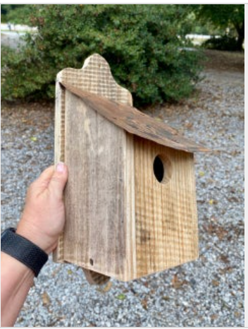 Birdhouse - Tin Roof Post Birdhouse