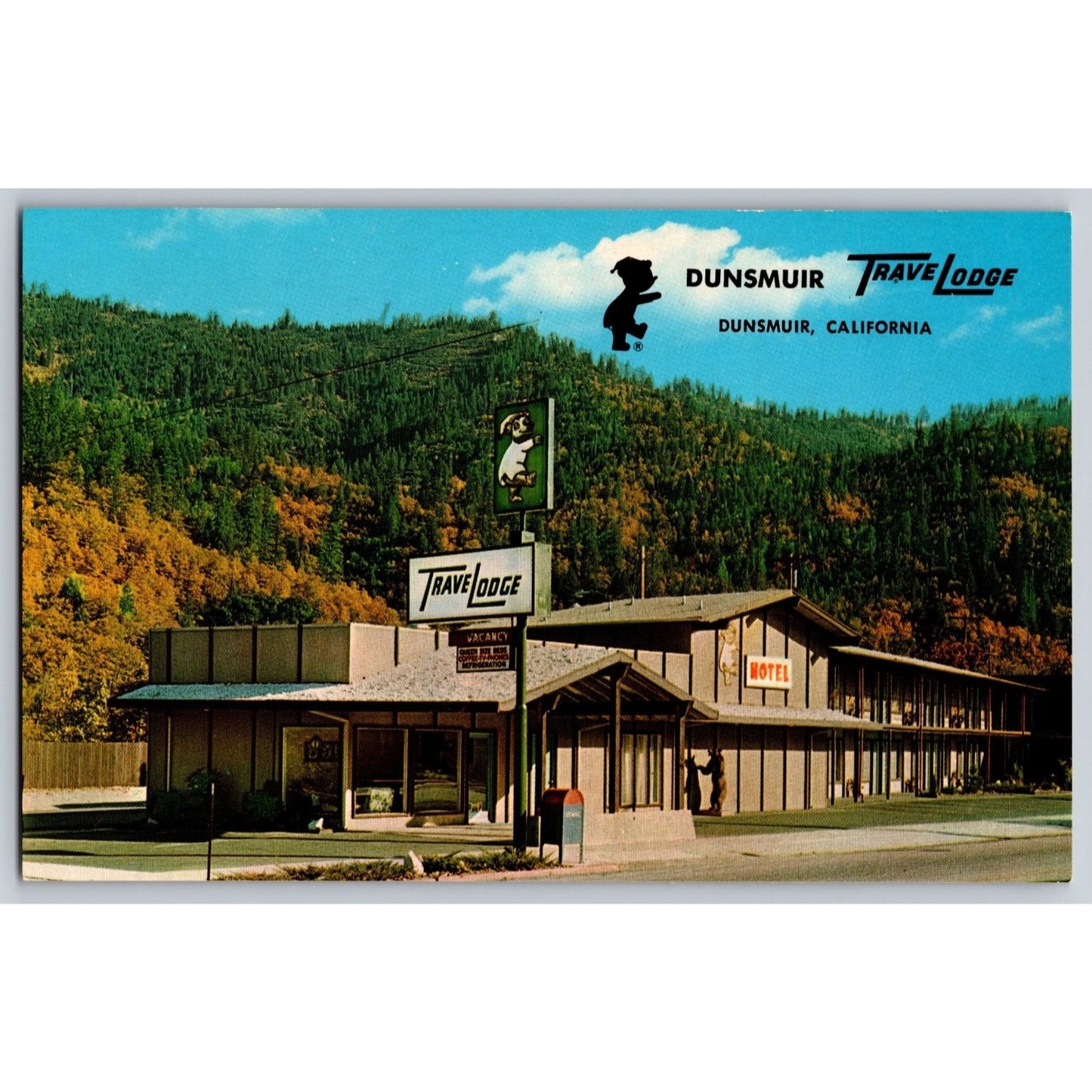 Dunsmuir CA California Travelodge Motel Scenic View Chrome Postcard Unused