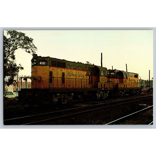 Decatur Paris IL Illinois Wabash Valley Railroads Unit 4101 and 4102 Postcard