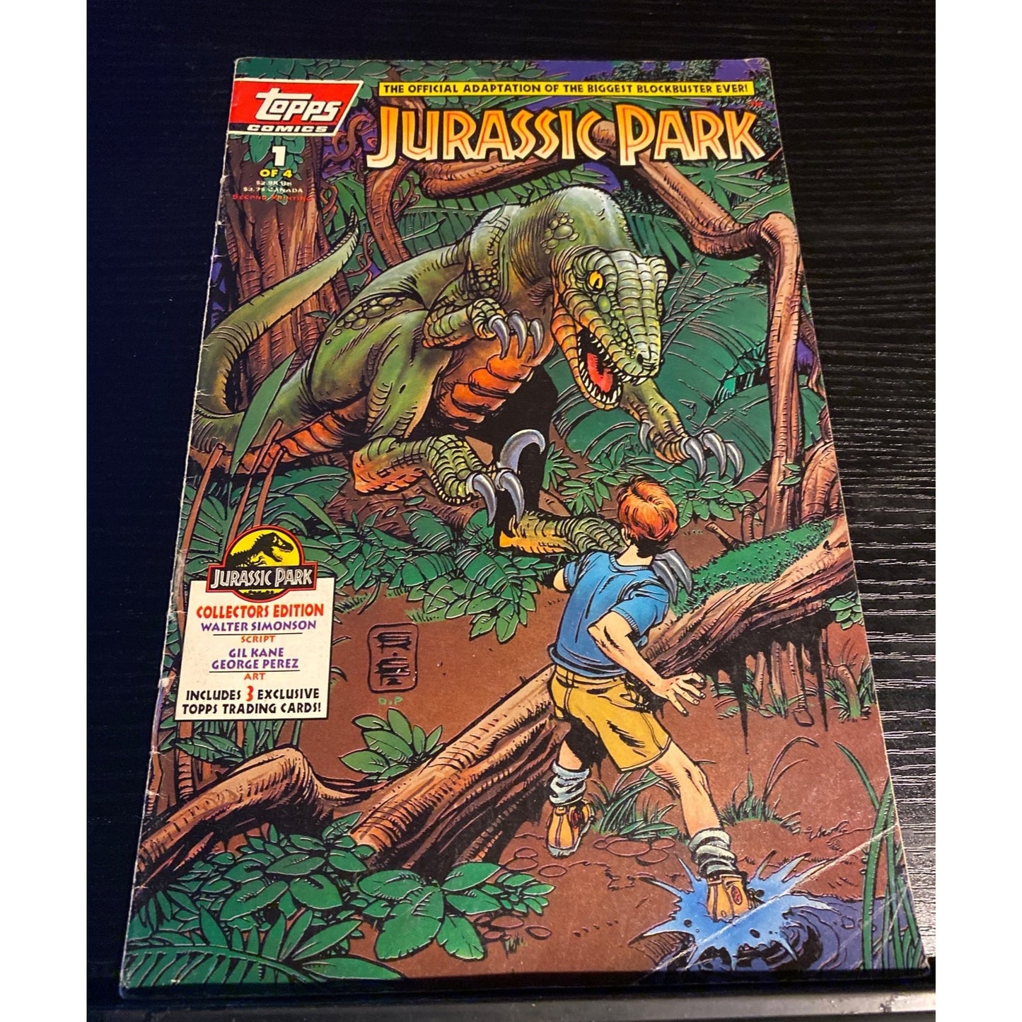Jurassic Park Comic Book #1 Collectors Edition With 3 Topps Cards & Zorro #1 By Topps Comics