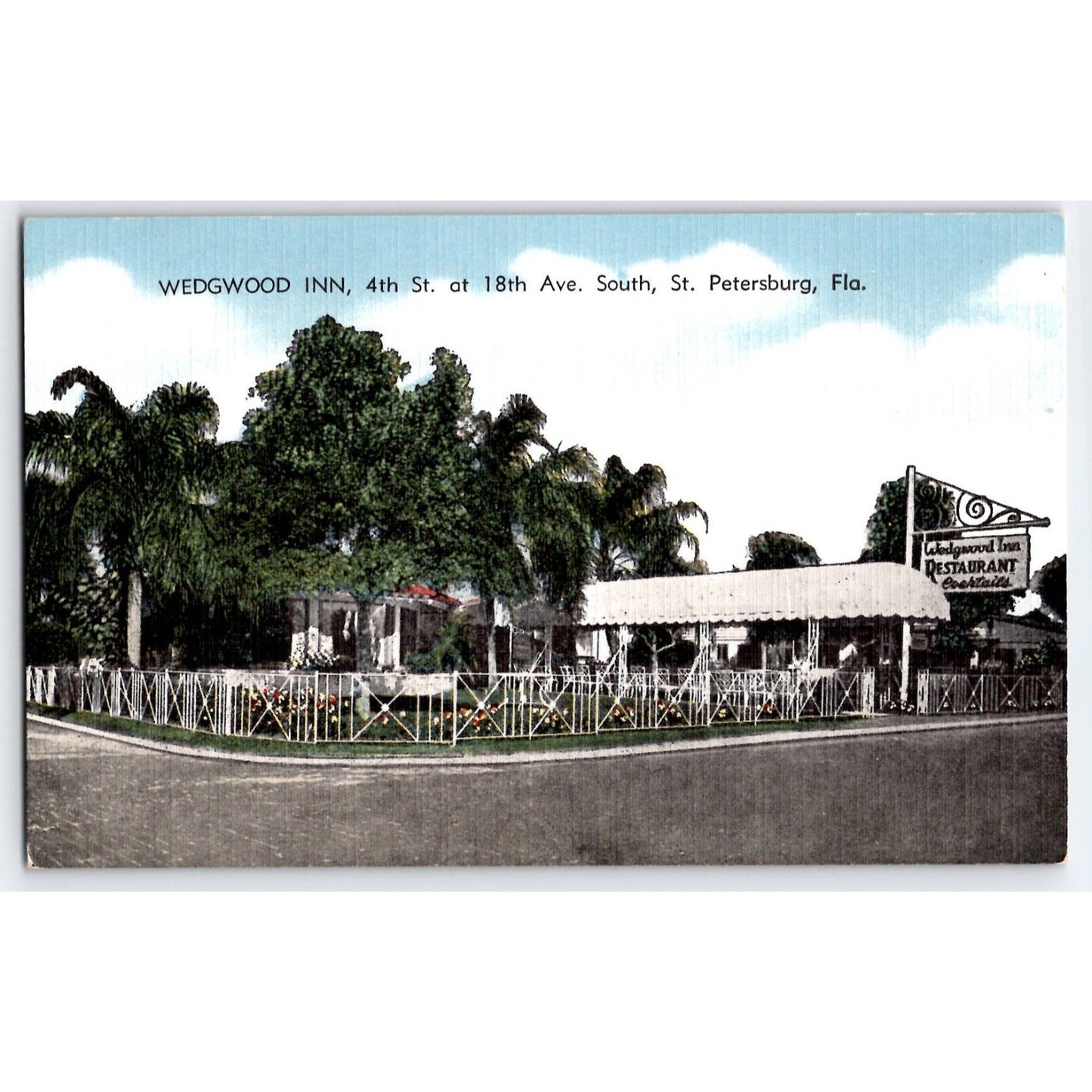 St Petersburg FL Florida Wedgwood Inn Linen Postcard Unused
