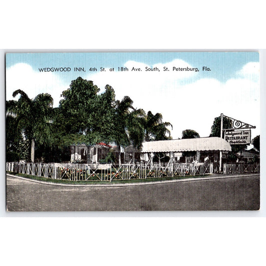 St Petersburg FL Florida Wedgwood Inn Linen Postcard Unused