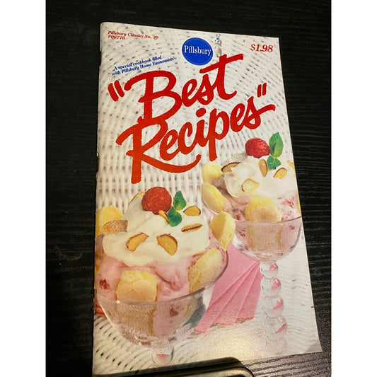Pillsbury Classic Cookbook Booklet 1983 No. 30 - Best Recipes