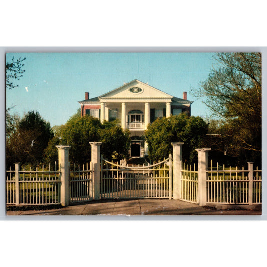 Postcard MS Mississippi Natchez Rosalie Gate Chrome Unused
