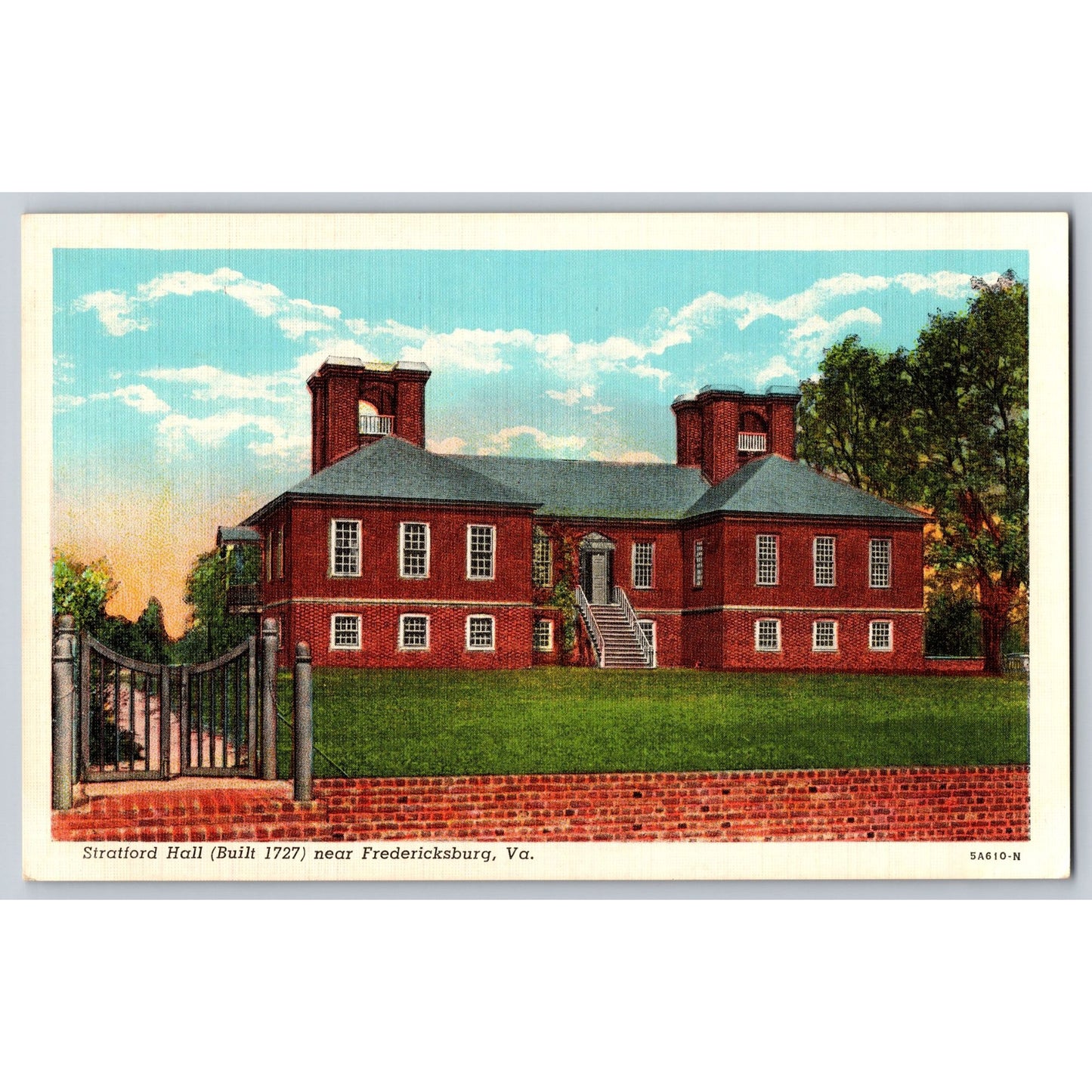 Fredericksburg VA Virginia Stratford Hall White Border Postcard Unused