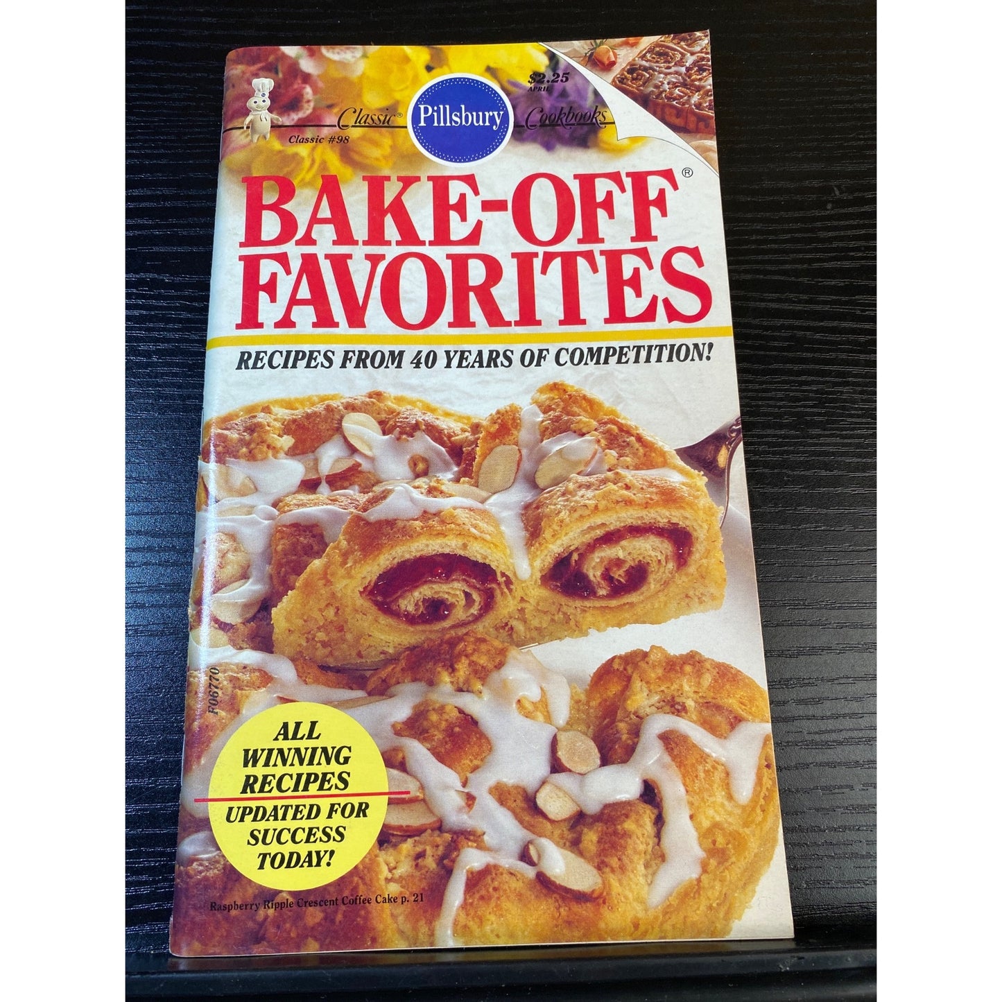 Pillsbury Bake-Off Favorites Cookbook Booklet 1989 Classic #98 40 Years