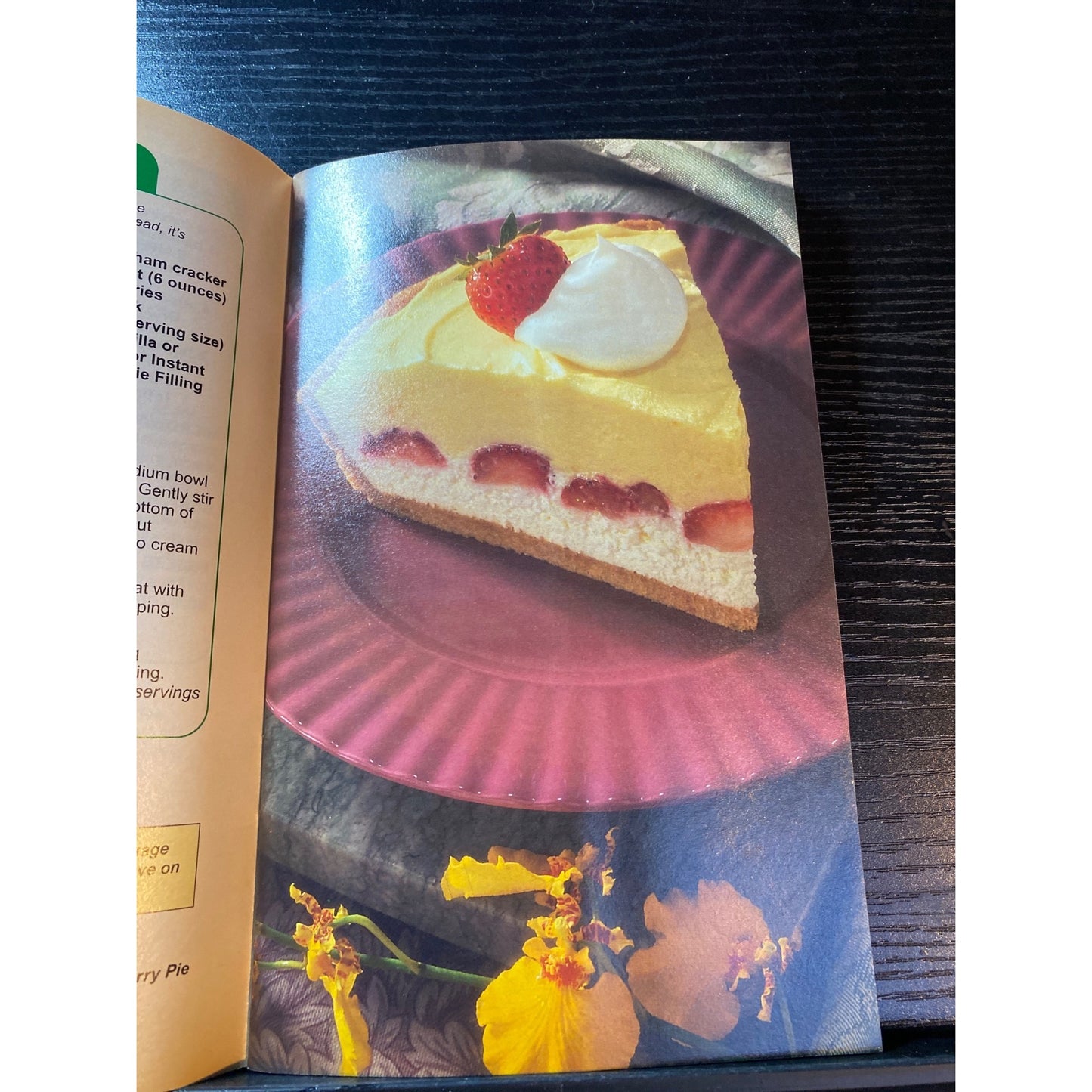 Cool Whip Get-Togethers Recipe Booklet Easy Desserts Treats Every Occasion 1995