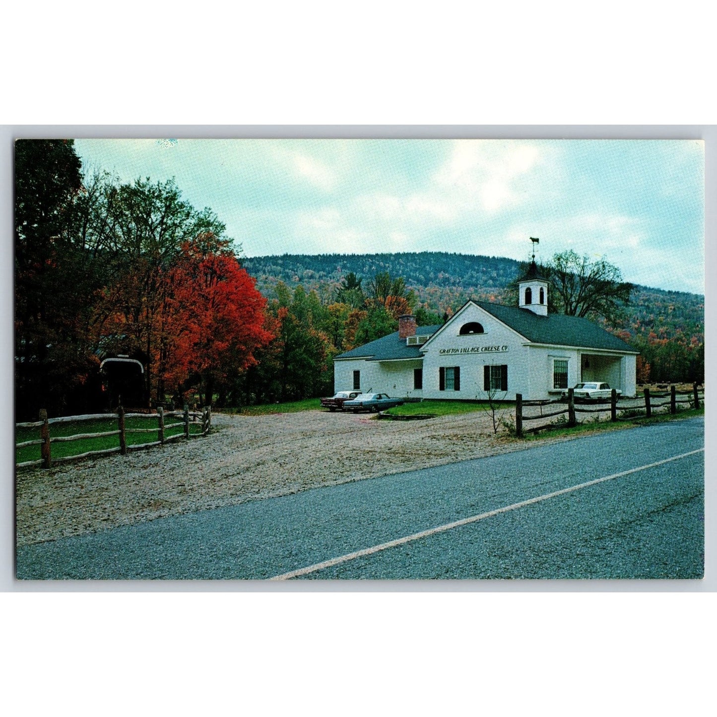 Grafton VT Vermont Cheese Company Covered Bridge Chrome Postcard Unused