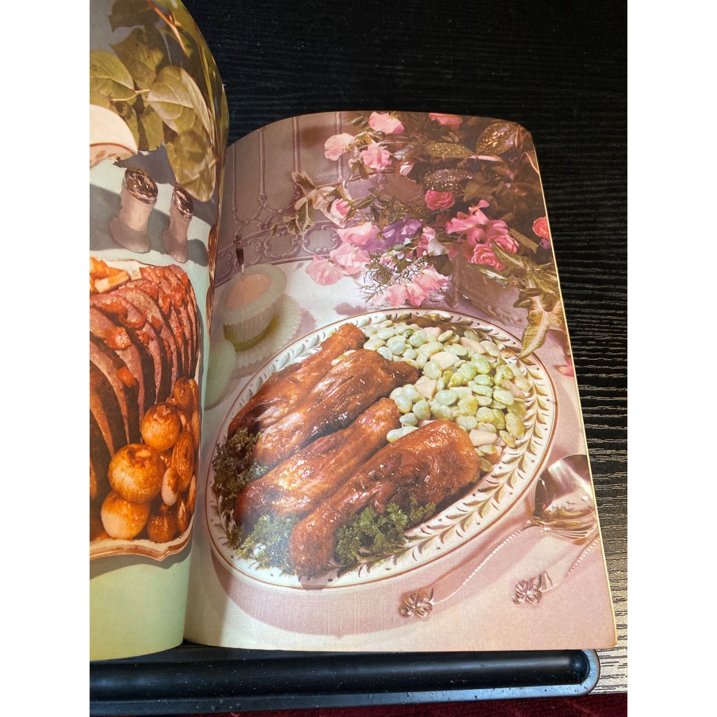 Good Housekeepings Meat Cookbook Booklet 1958 Consolidated Book Publisher