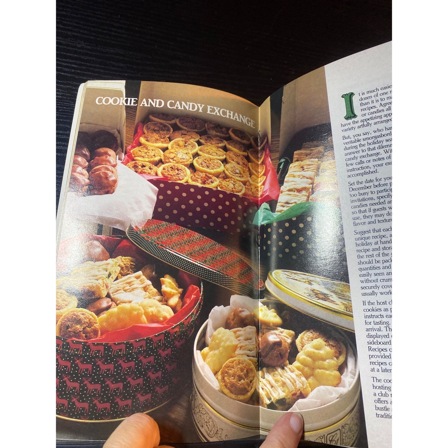 Pillsbury Holiday Classics II Cookbook Booklet Festive Recipes 1983
