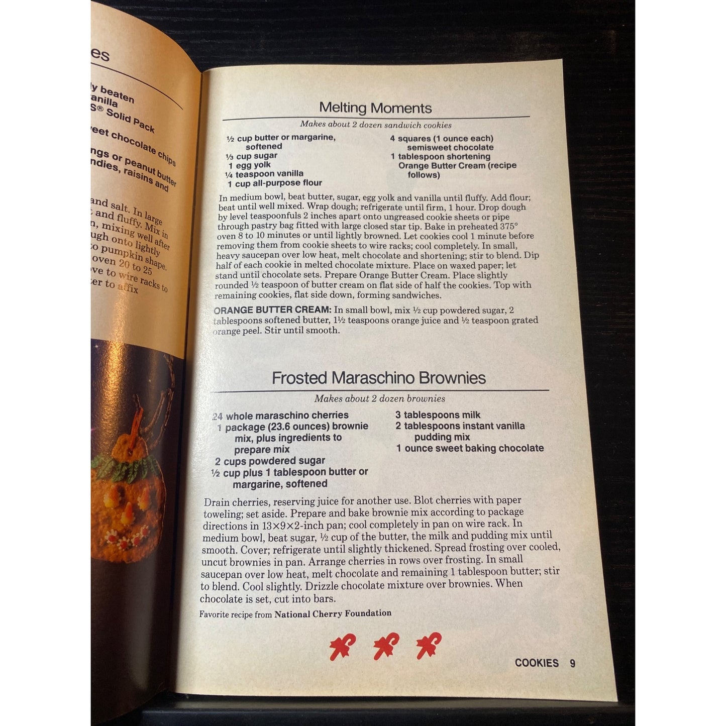 Favorite Recipes Holiday Cookies & Baking Cookbook Booklet 1988
