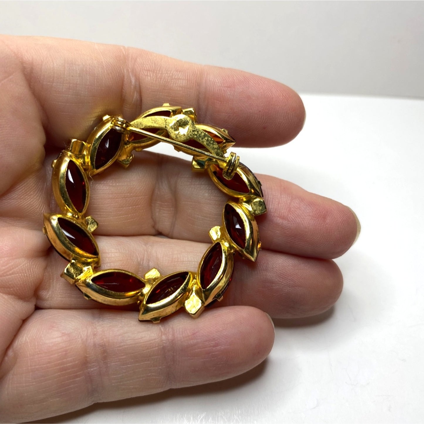 Brooch Gold-Tone Amber Orange Rhinestone Wreath Brooch Marquise Cut Stones