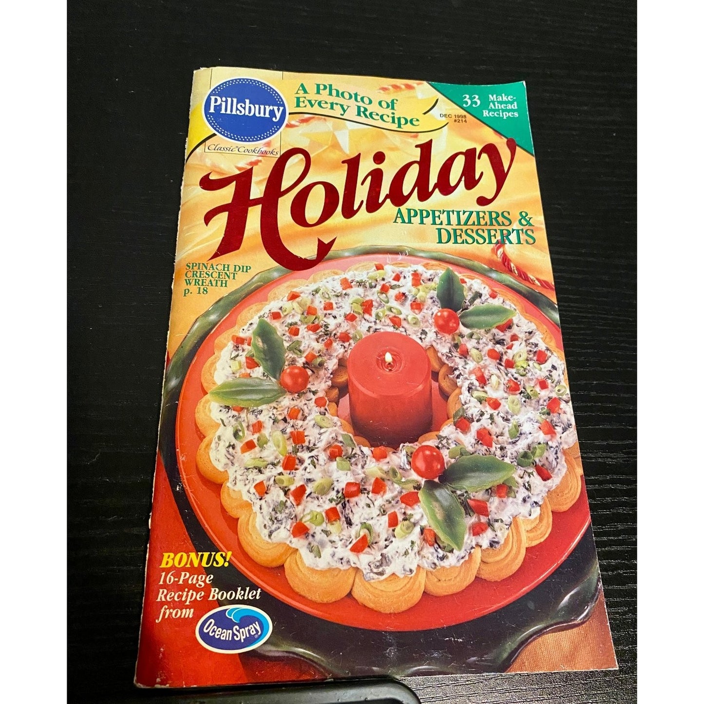 Pillsbury Classic Cookbook Booklet 1998 - Holiday Appetizers & Desserts Recipes