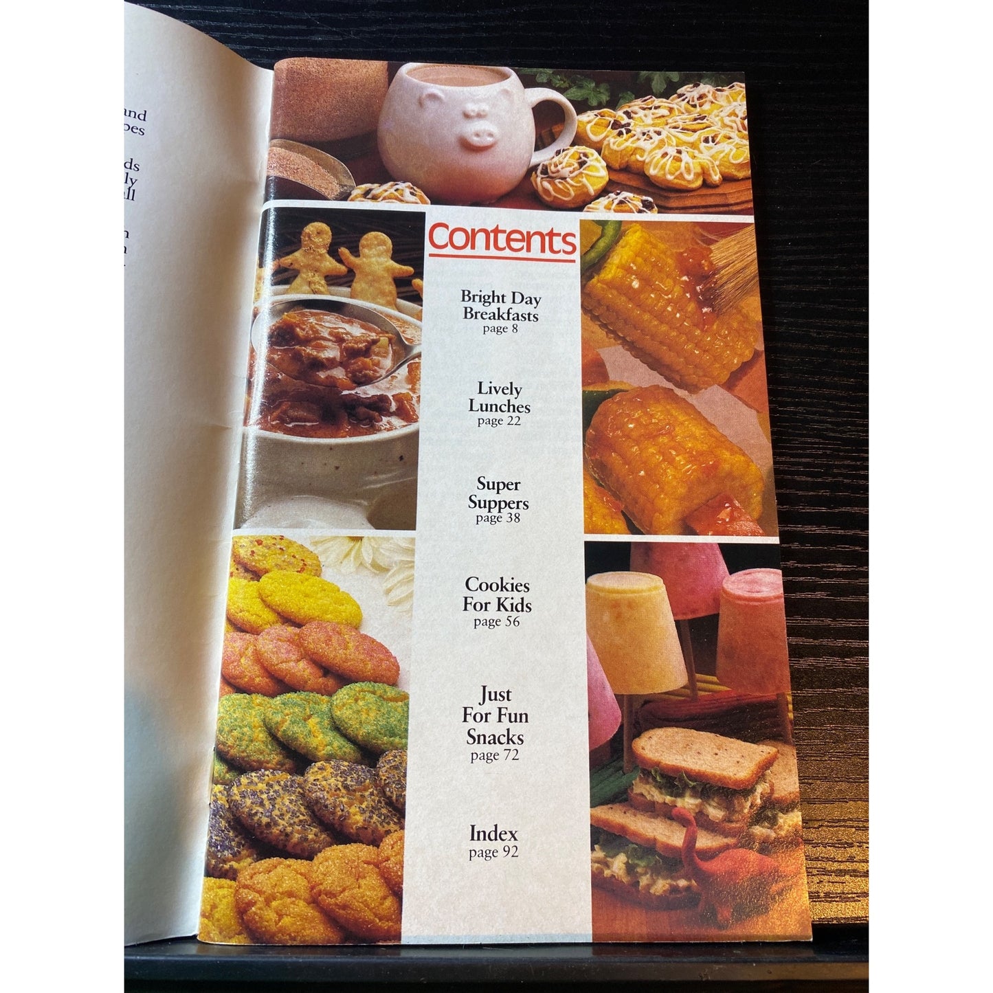 Pillsbury Family Fun Cookbook Booklet 1983 Breakfasts Lunches Suppers Snacks