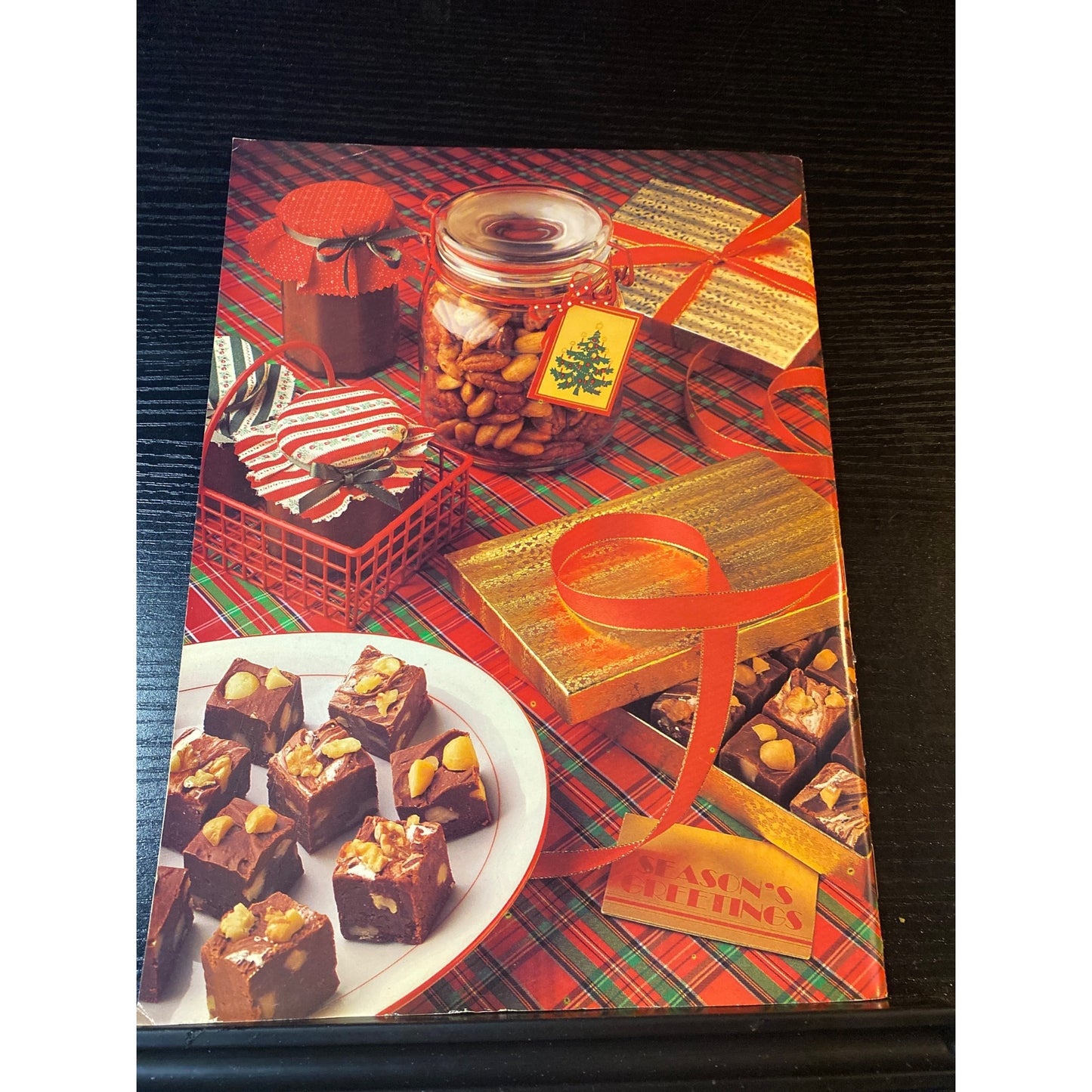 Christmas Cookies & Holiday Entertaining Ideas Magazine Vol. 1 No. 1 1992 Country Accents
