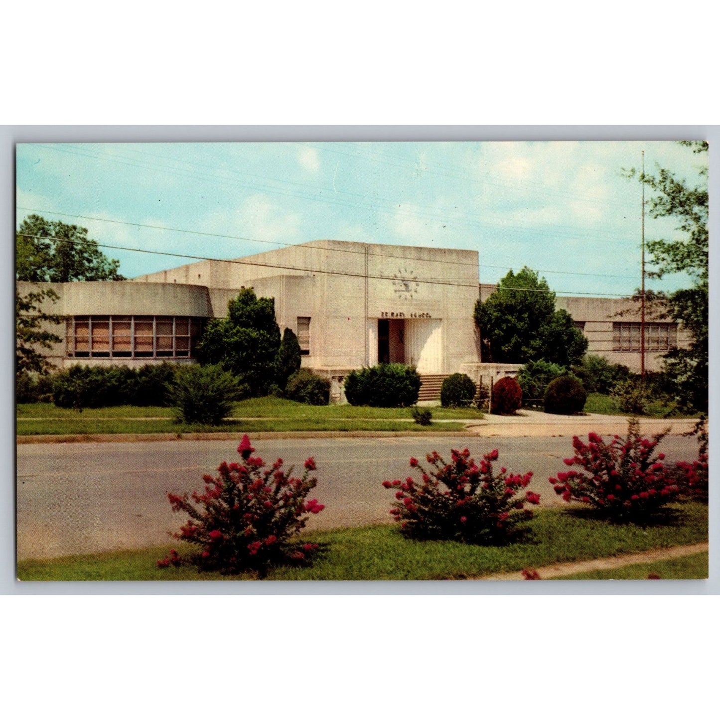 Tupelo MS Mississippi Primary School Chrome Postcard Unused Deep South