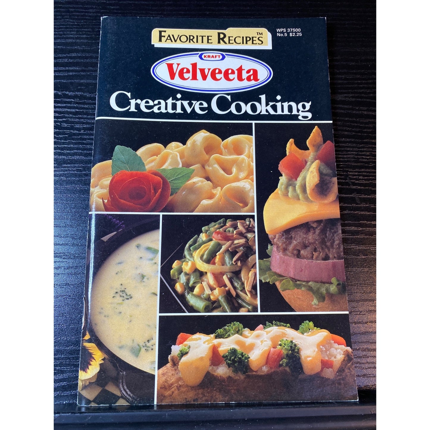Kraft Velveeta Creative Cooking Recipe Cookbook Booklet 1989 Favorite Recipes