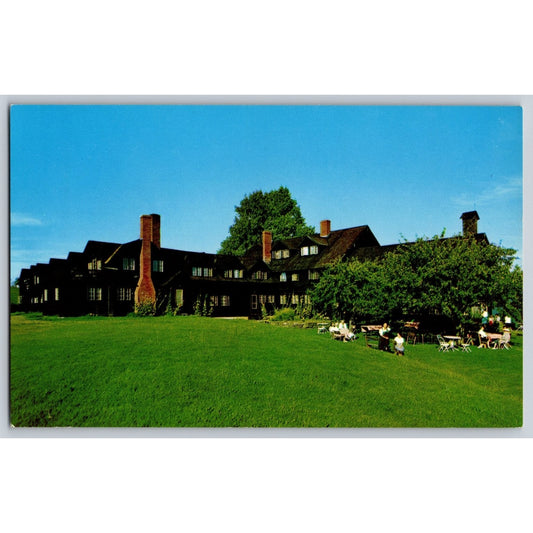 Stowe VT Vermont Trapp Family Lodge Chrome Postcard Unused Mike Roberts