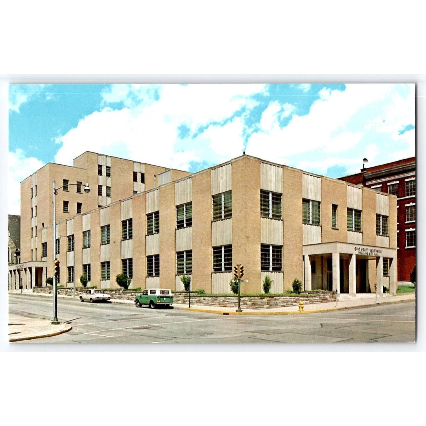 Wheeling WV West Virginia Ohio County Court House City Hall Chrome Postcard