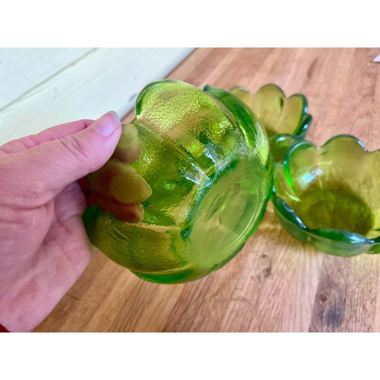 Indiana Glass Luau Lotus Lime Salad Petal Bowls Scalloped Set Of 4