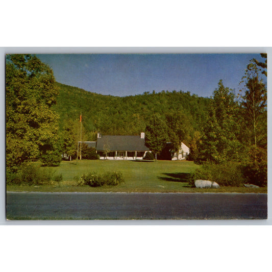 Gatlinburg TN Tennessee Smoky Mountains National Park Chrome Postcard Unused