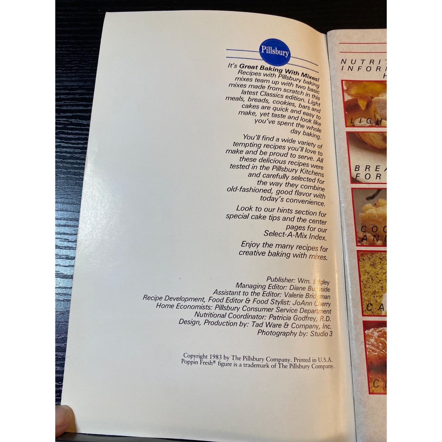 Pillsbury Classics Cookbook Booklet 31 Great Baking Recipes With Mixes 1983