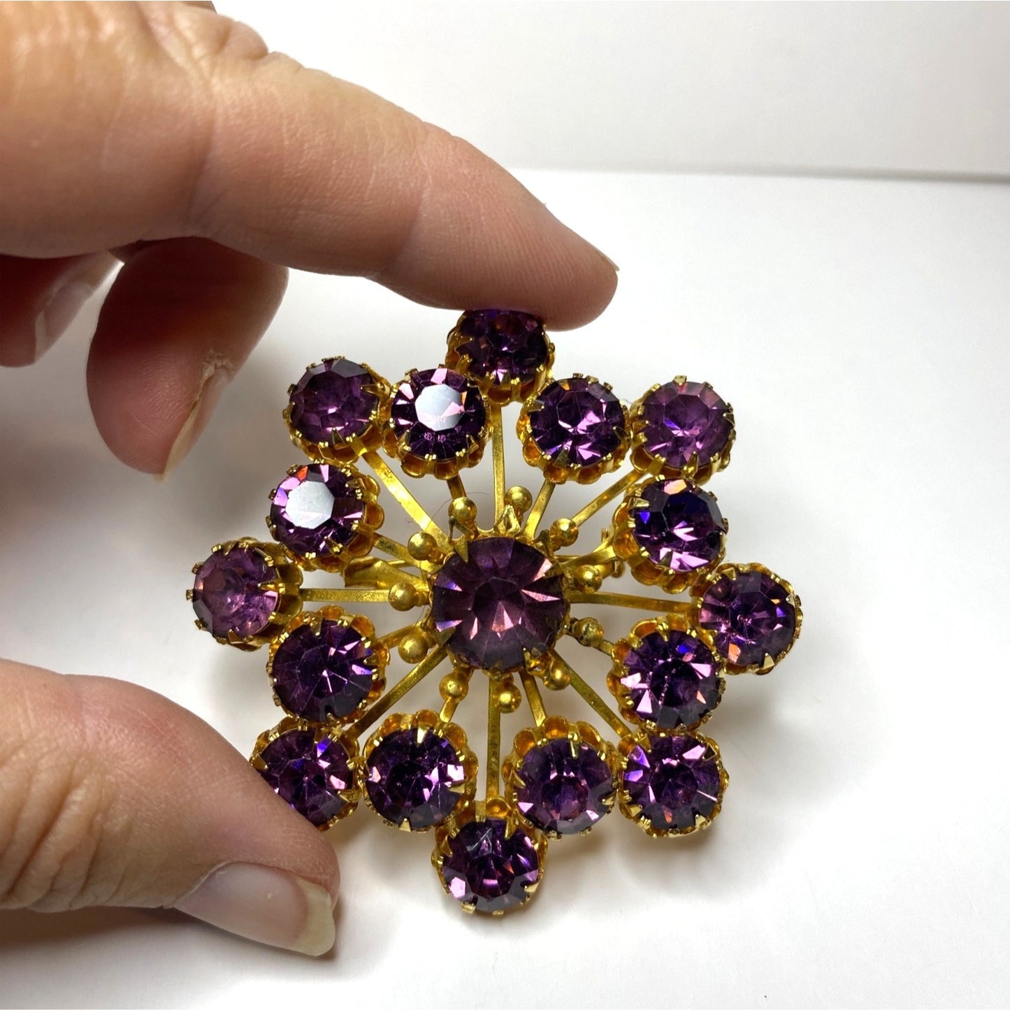 Vintage Amethyst Purple Rhinestone Gold-Tone Starburst Brooch Pin Mid-Century