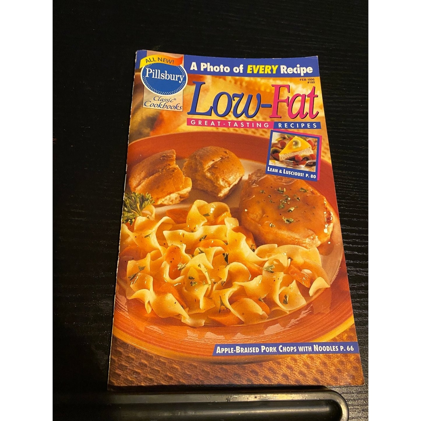 Pillsbury Classic Cookbook Booklet 1996 Low-Fat Great-Tasting Recipes