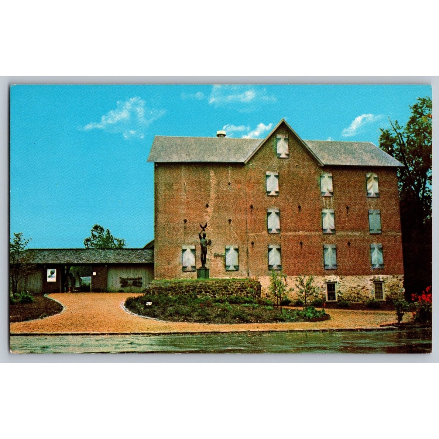 Chads Ford PA Pennsylvania Brandywine River Museum Historic Building Postcard