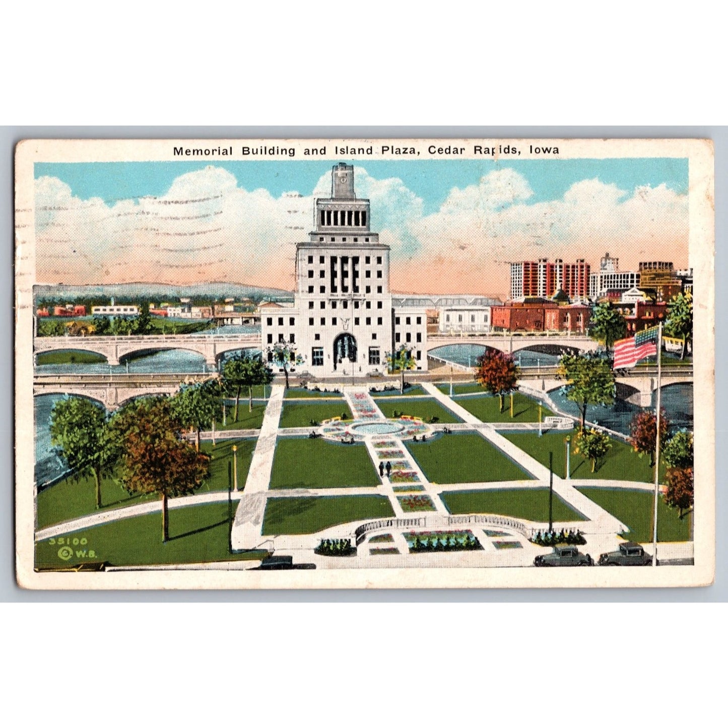 Cedar Rapids IA Iowa Memorial Building Island Plaza 1930s White Border Postcard