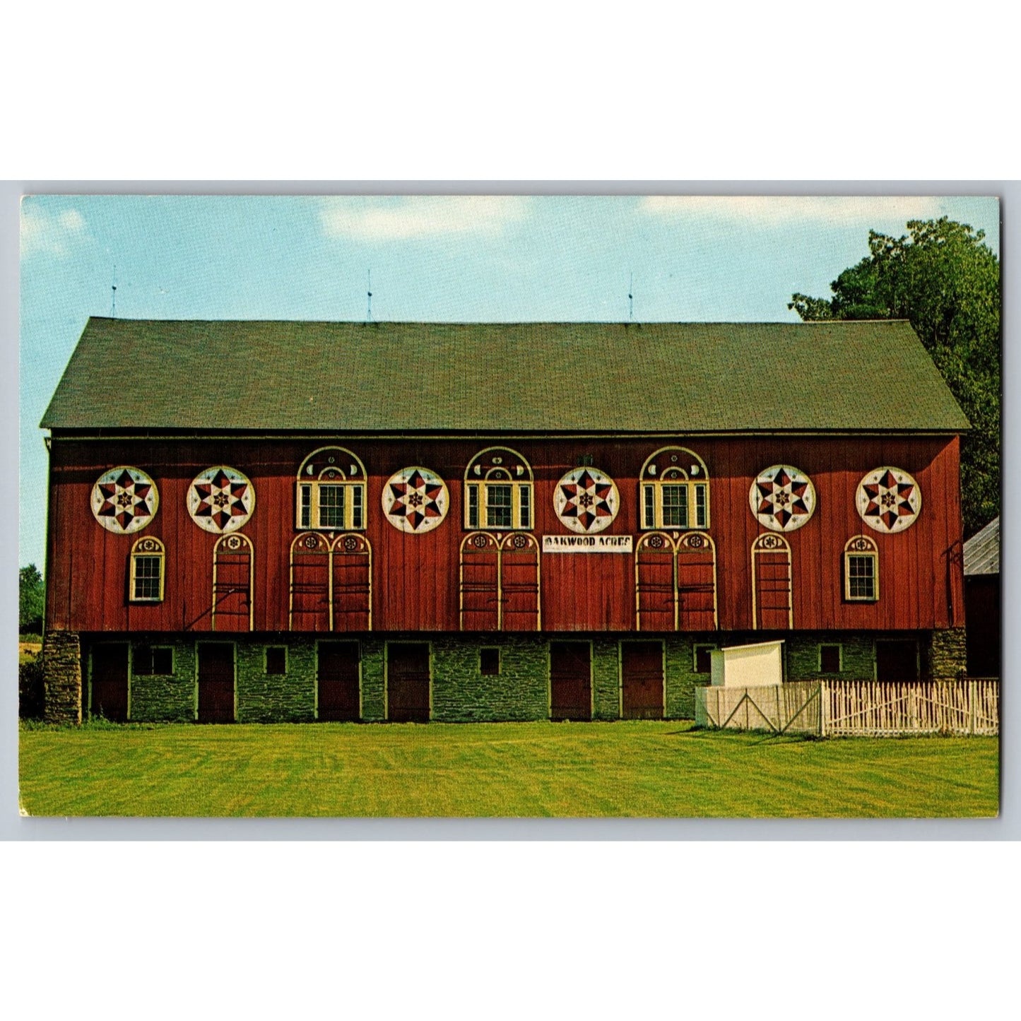 Breinigsville PA Lehigh County Heart of Dutchland Hex-Decorated Barn Postcard