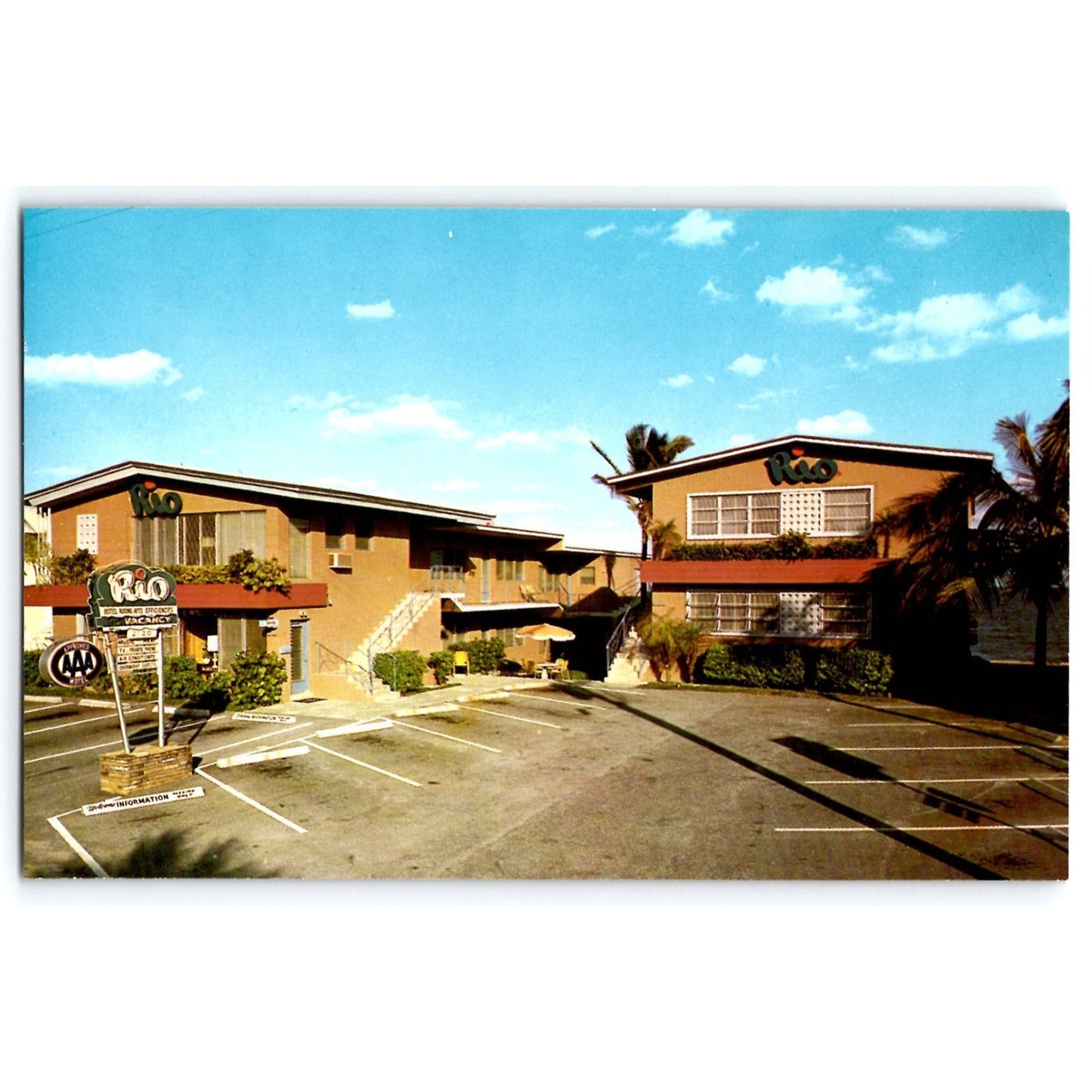 Fort Lauderdale FL Florida Rio Apartments Chrome Postcard Unused