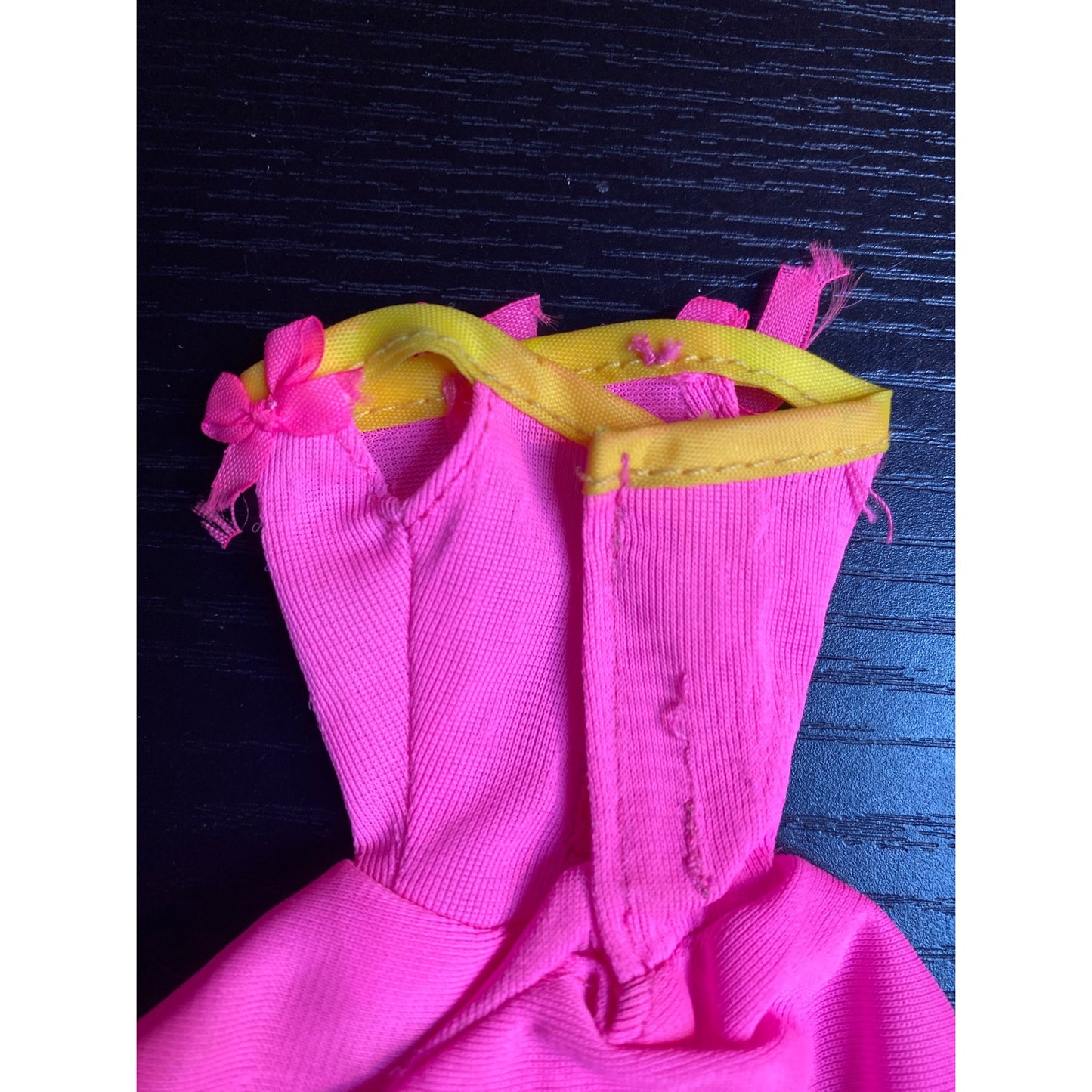 Barbie Fashion #772 Easy Living Fashions 1990 Pink Dress with Bright Yellow Bows