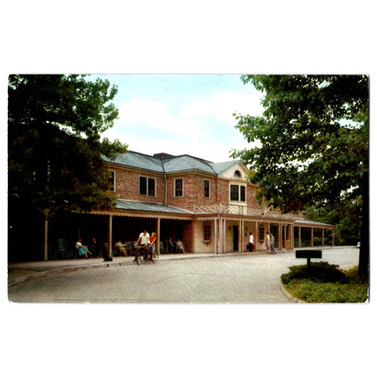 Williamsburg VA Virginia Williamsburg Lodge Postcard HS Crocker Co.