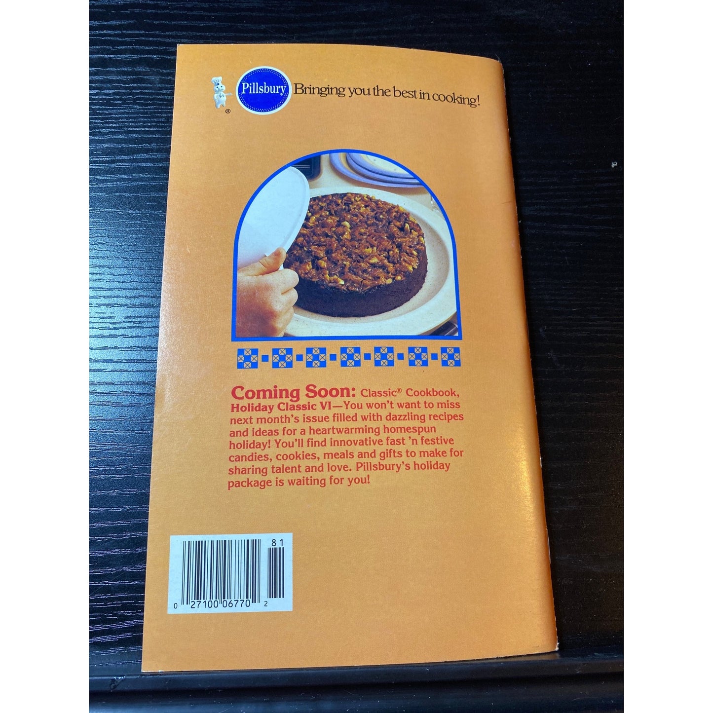 Pillsbury Classic Cookbook Booklet #61 Bake It Easy 1983 Oven Meals Breads