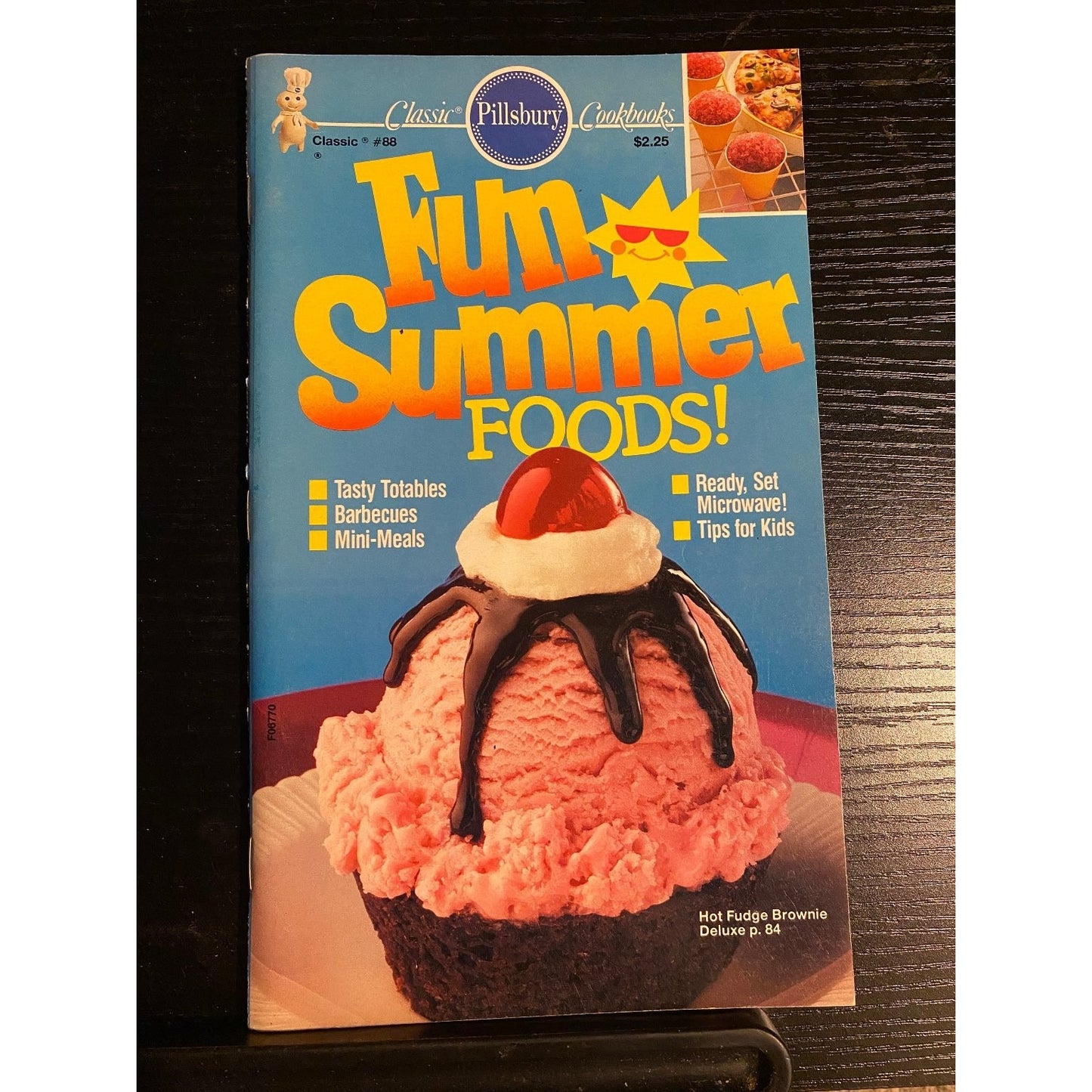 Pillsbury Classic Cookbook Booklet #88 1988 Fun Summer Foods Recipe