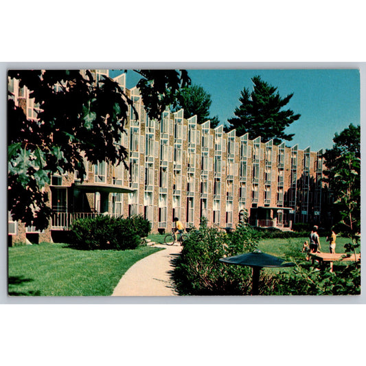 Poughkeepsie NY New York Vassar College Noyes House Dormitory 1958 Postcard