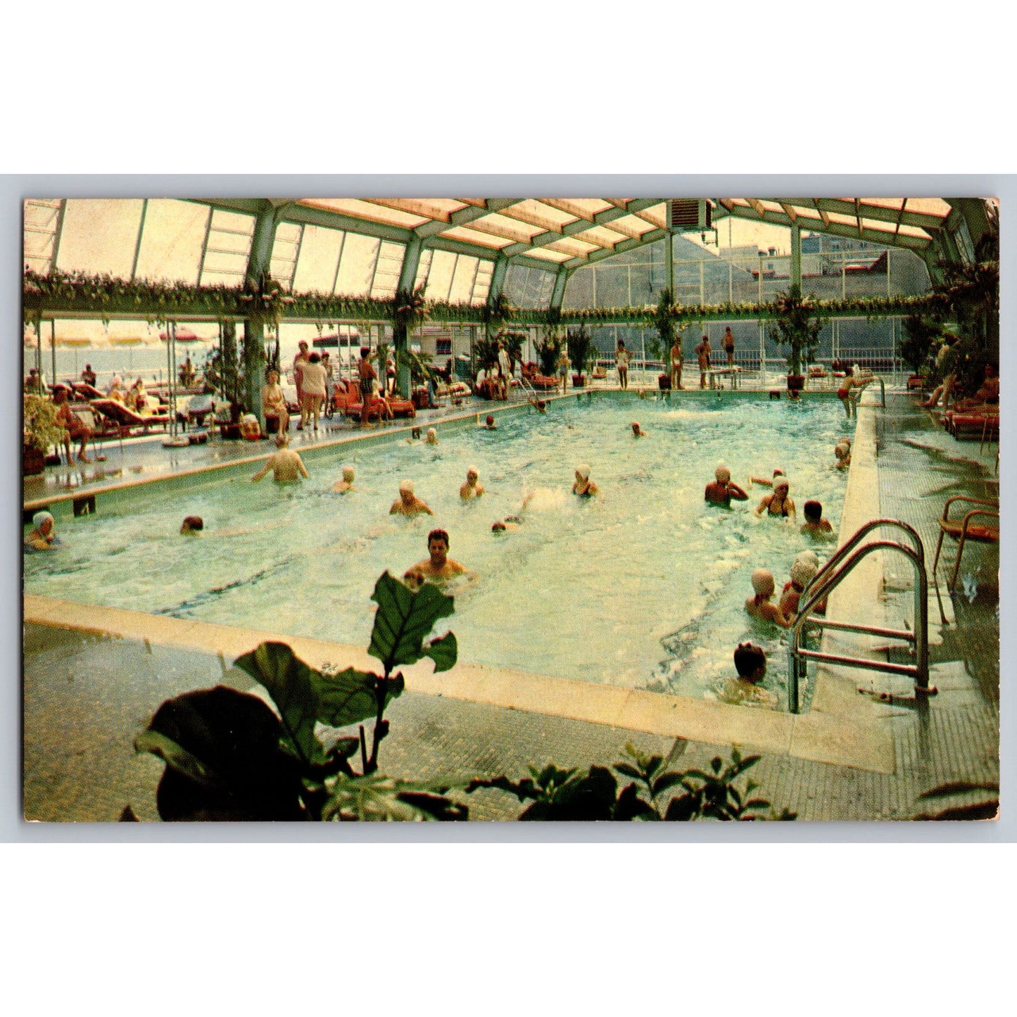 Atlantic City NJ New Jersey Chalfonte-Haddon Hall Saltwater Pool Chrome Postcard