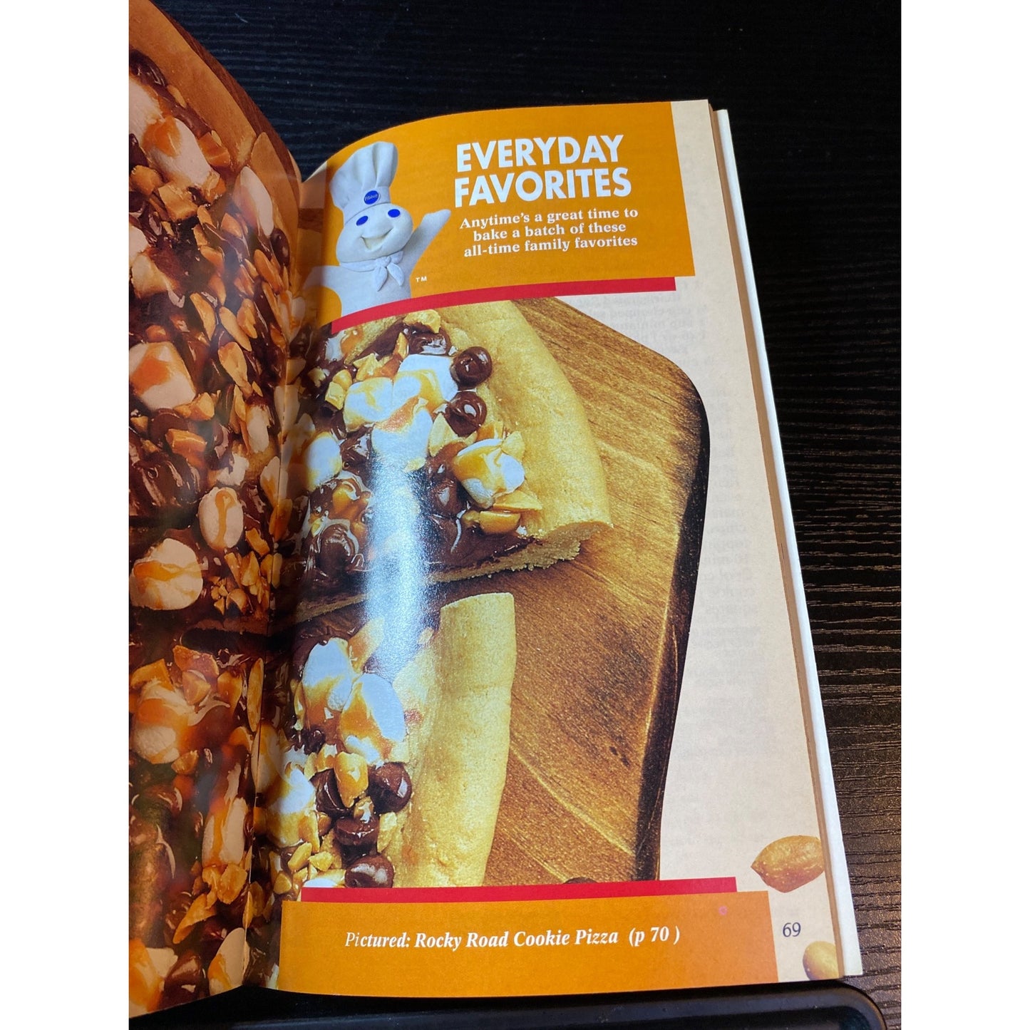 Pillsbury Classics 1994 Holiday Cookie Dough Recipe Cookbook Booklet
