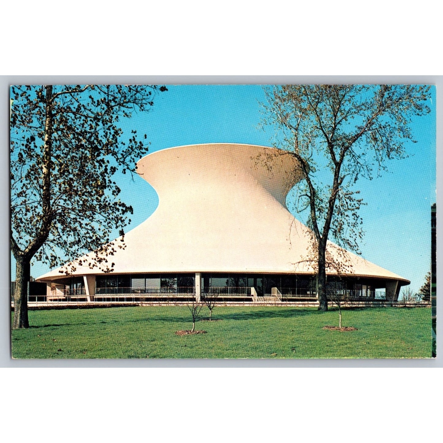St. Louis MO Missouri Planetarium Forest Park Chrome Postcard Unused