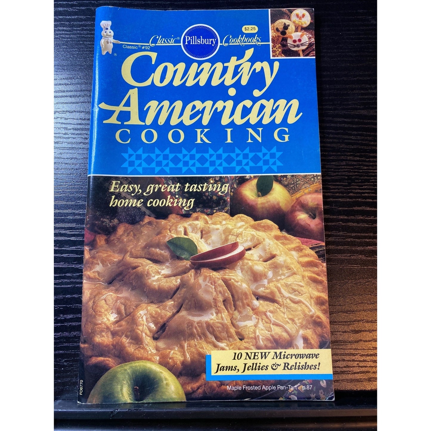Pillsbury Classic #92 Country American Cooking Cookbook 1988 Booklet