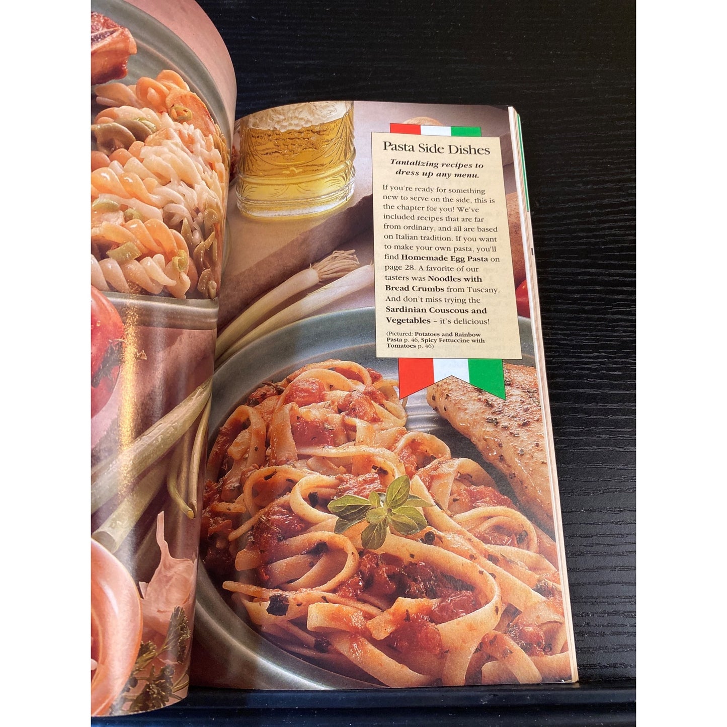 Pillsbury Classic Cookbooks Booklet April 1994 Pasta Breads & Pizza Snacks